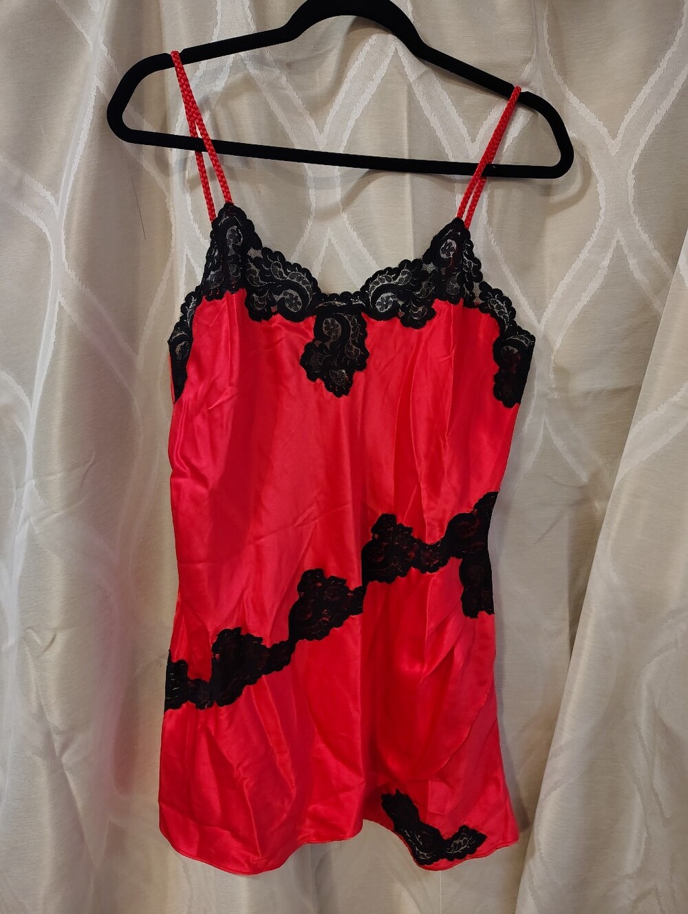 Victoria's Secret Vintage Gold Label Slip